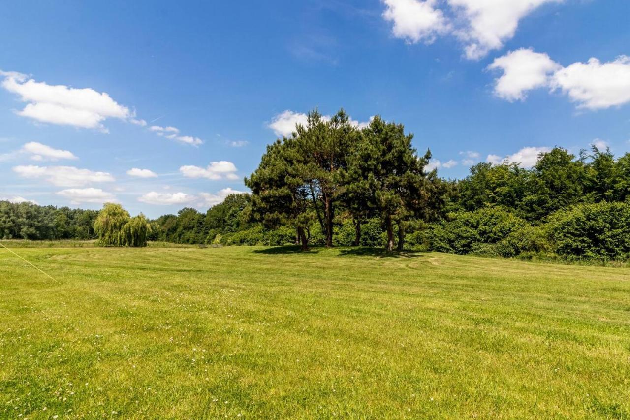 Glamping Lodge With Eco-Wellness Zeewolde Esterno foto