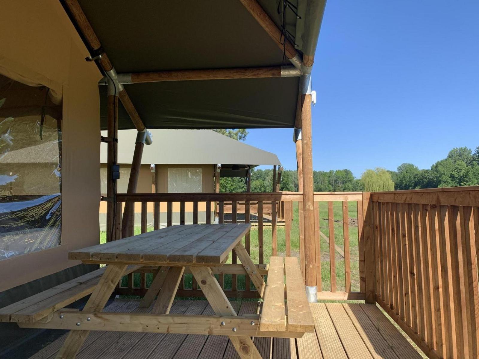 Glamping Lodge With Eco-Wellness Zeewolde Esterno foto