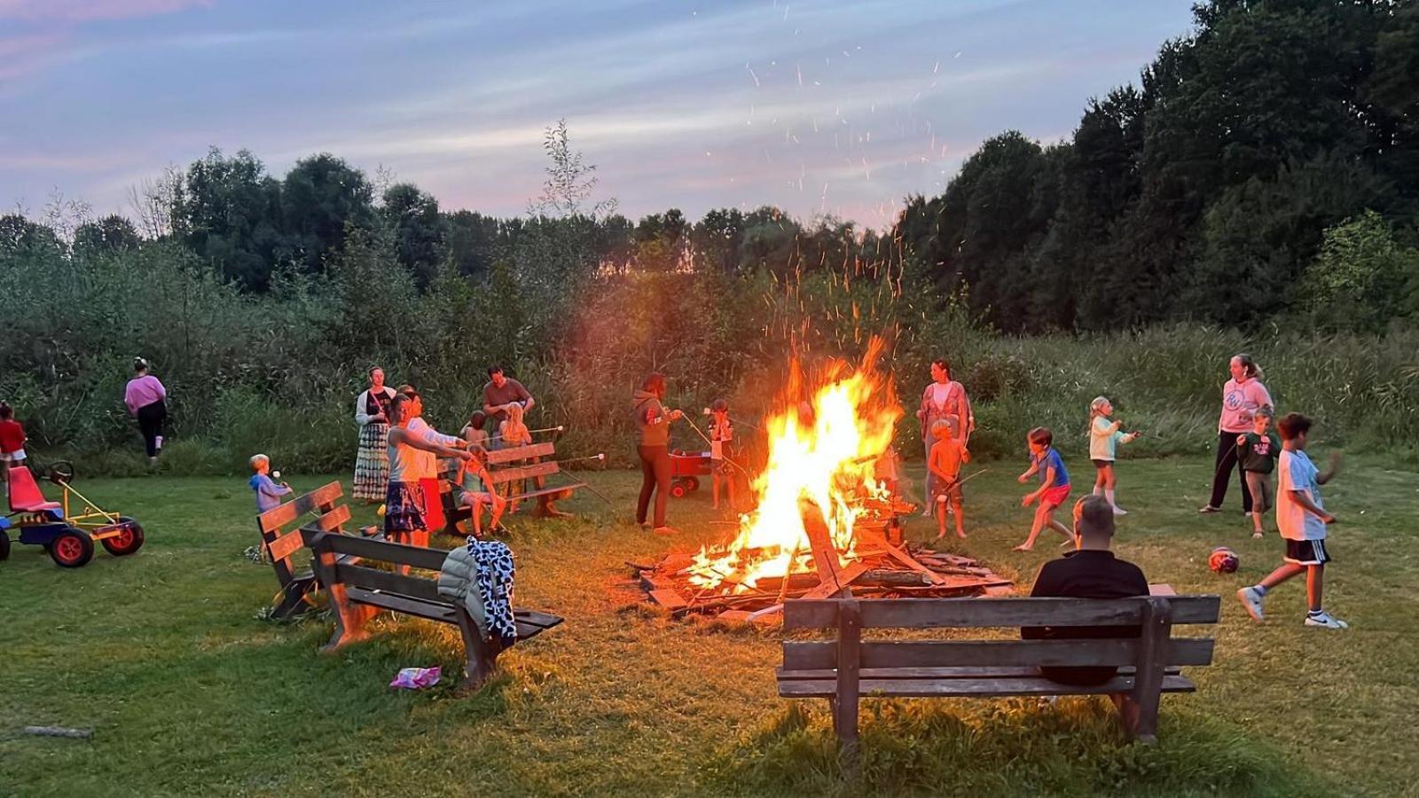 Glamping Lodge With Eco-Wellness Zeewolde Esterno foto