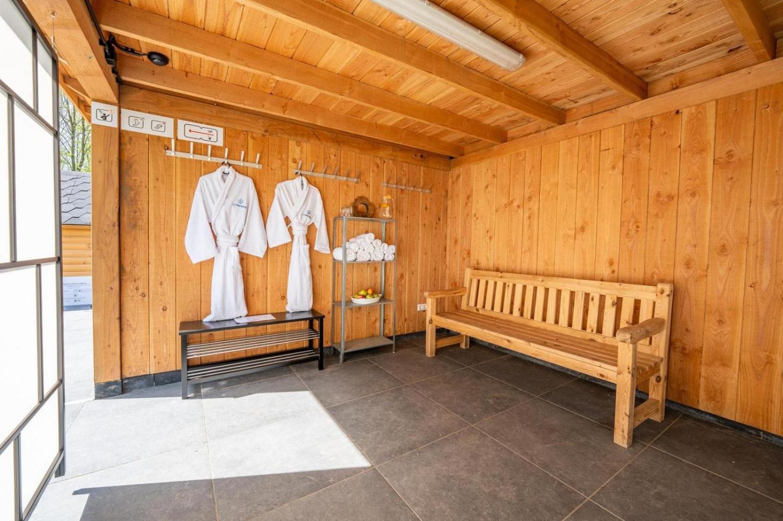 Glamping Lodge With Eco-Wellness Zeewolde Esterno foto