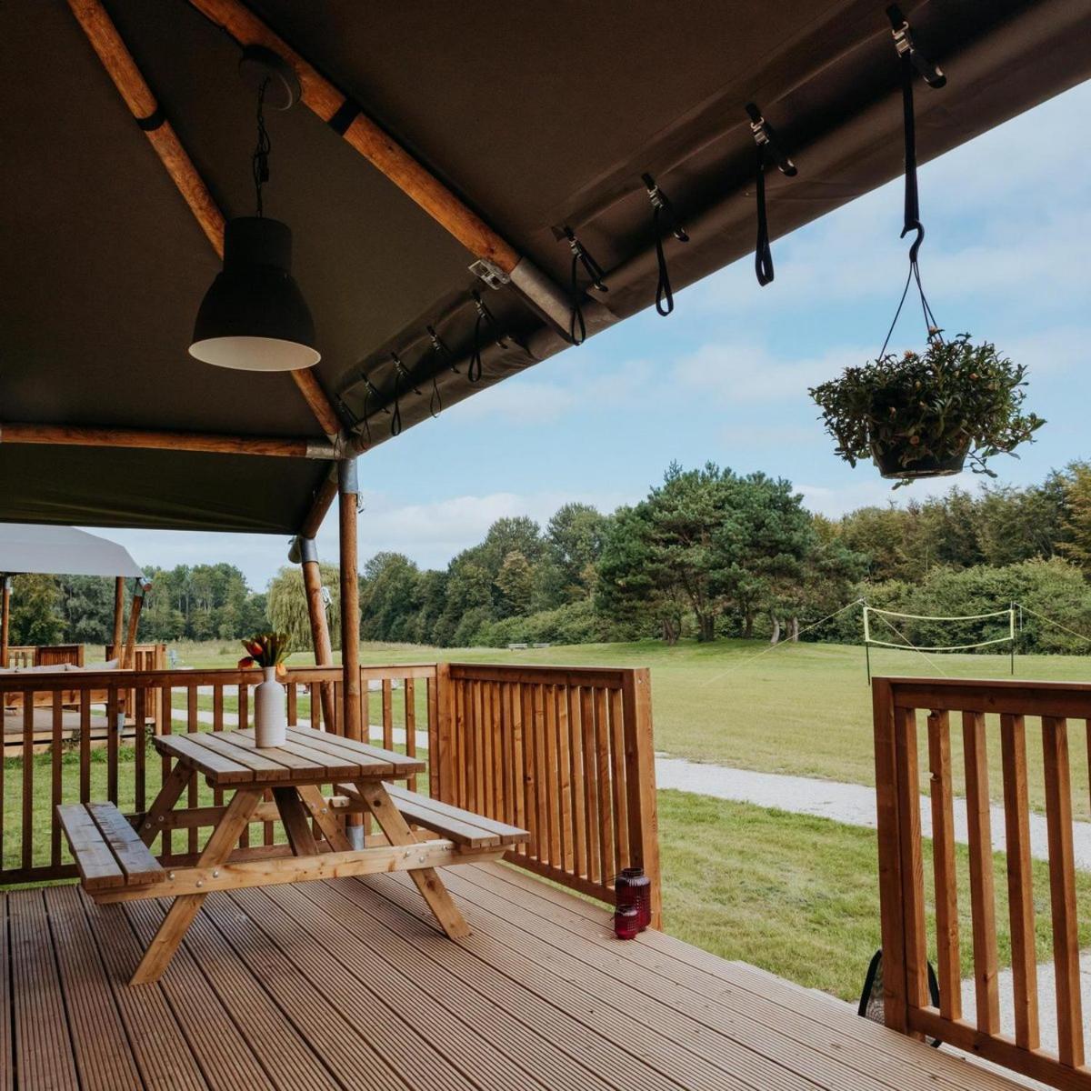 Glamping Lodge With Eco-Wellness Zeewolde Esterno foto